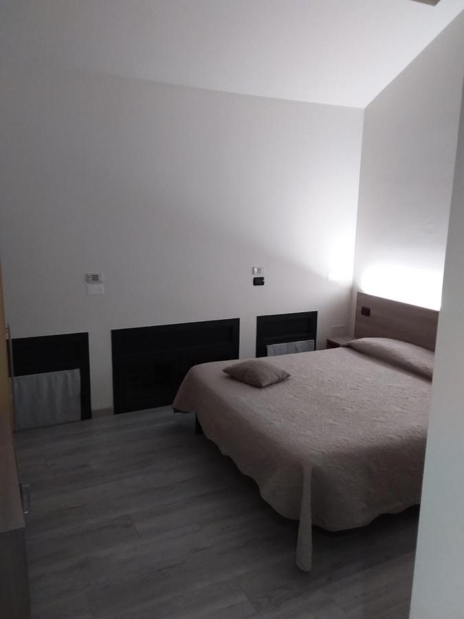 Hotel Alle Scuole New Curtarolo ภายนอก รูปภาพ
